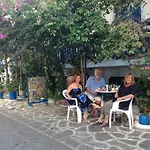 Elizabeth Ξενοδοχείο με διαμερίσματα Naxos City