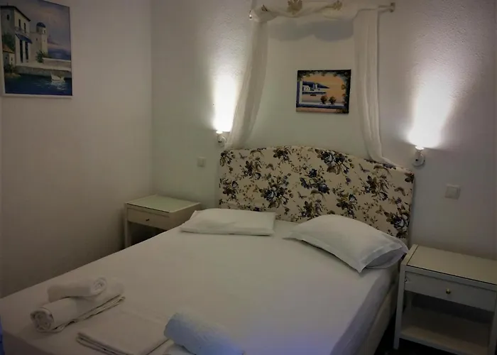 Elizabeth Aparthotel Naxos City